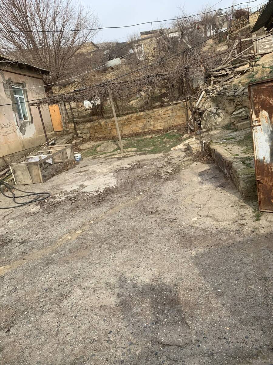 Torpaq Lökbatan q., Bakı