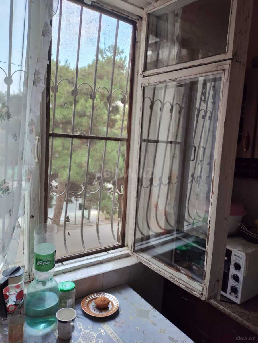 2 otaqlı Köhnə tikili, Memar Əcəmi m., Bakı