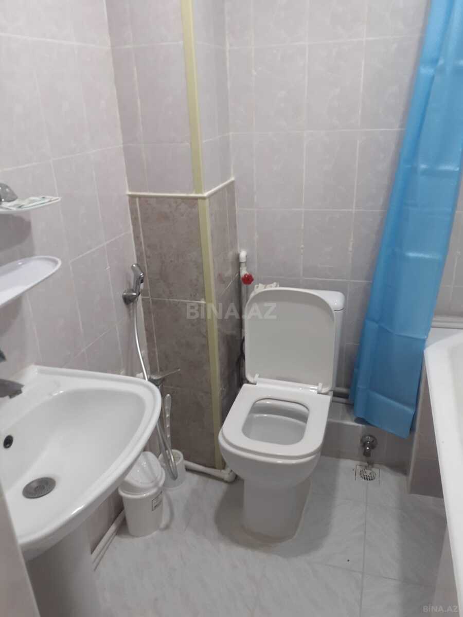 2 otaqlı Köhnə tikili, Neftçilər m., Bakı