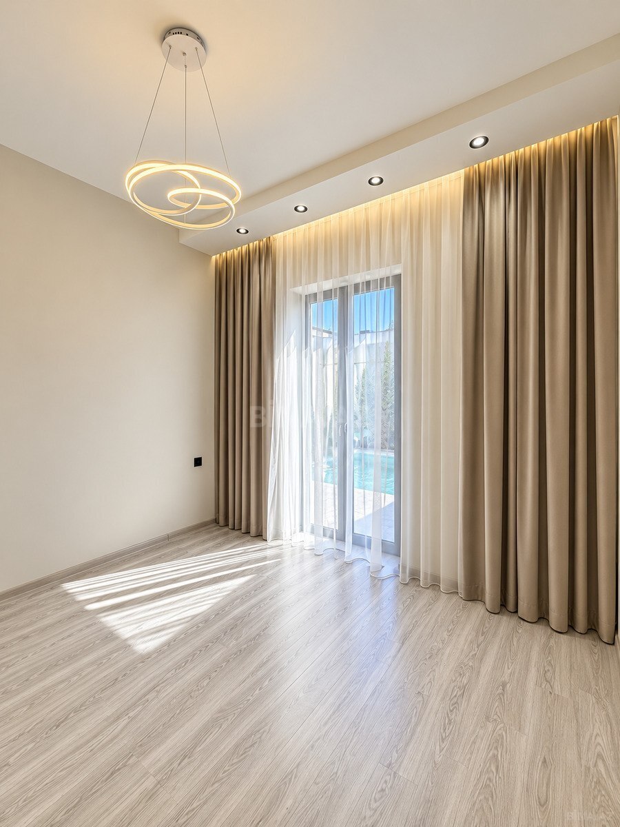 4 otaqlı Həyət evi/Bağ evi, Şüvəlan q., Bakı