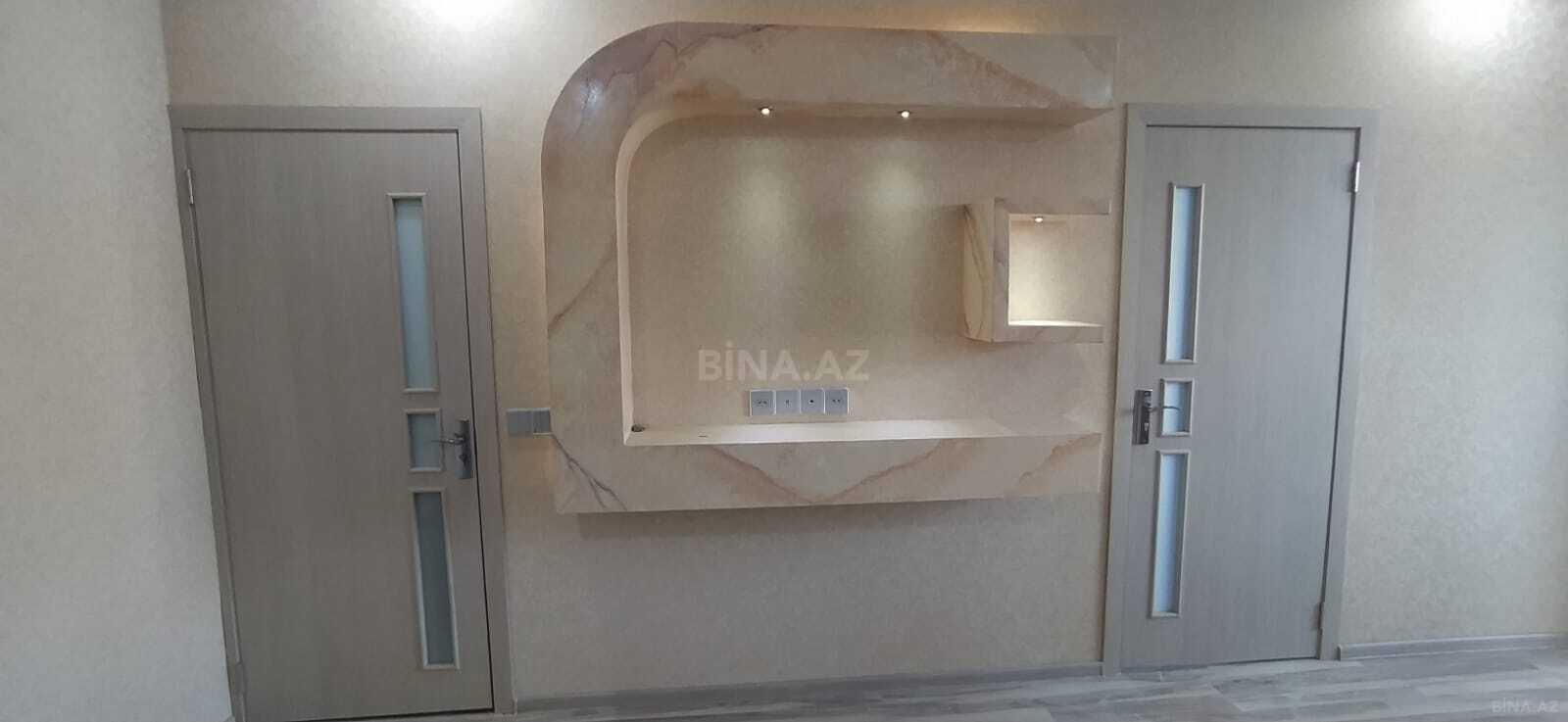 2 otaqlı Köhnə tikili, Memar Əcəmi m., Bakı