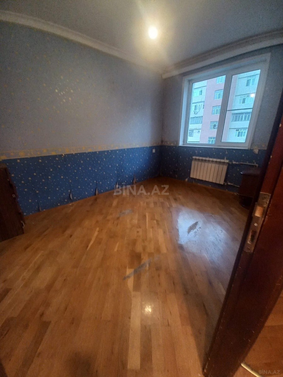 3 otaqlı Köhnə tikili, Əhmədli m., Bakı