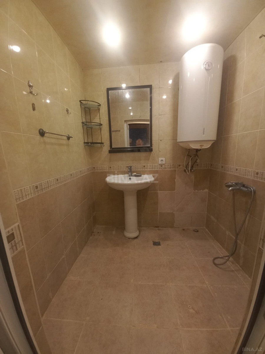 3 otaqlı Köhnə tikili, Əhmədli m., Bakı