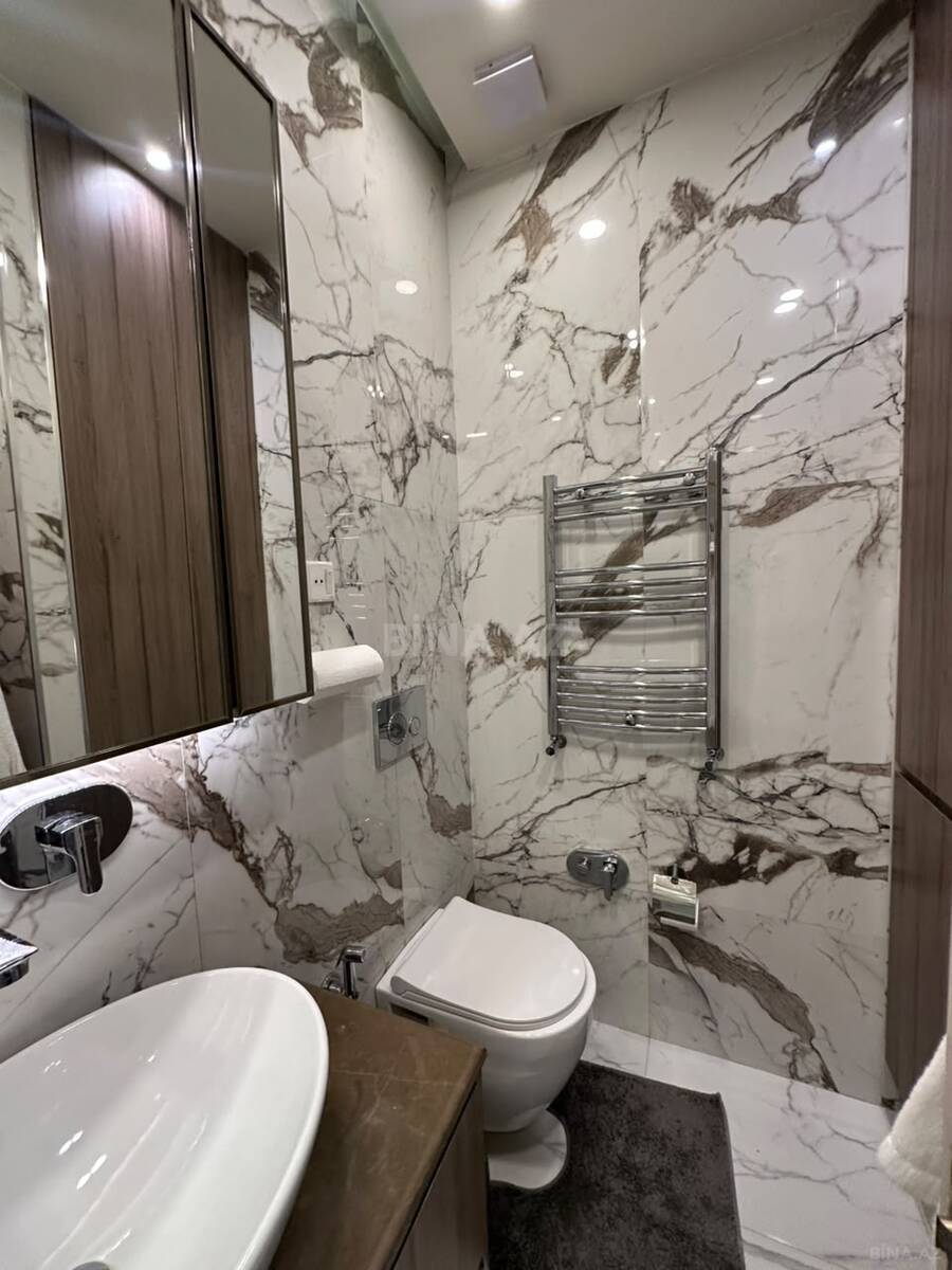 2 otaqlı Yeni tikili, 8 Noyabr m., Bakı