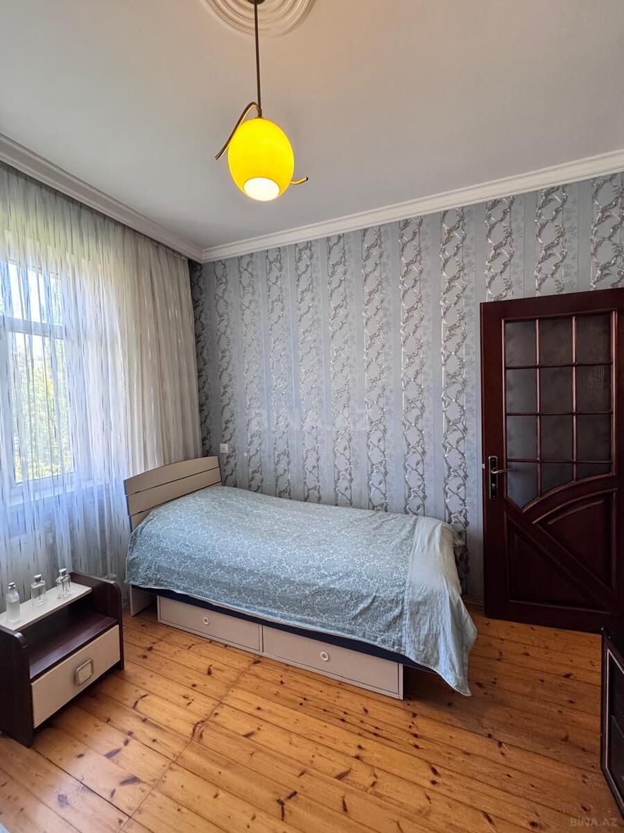 4 otaqlı Köhnə tikili, Əhmədli m., Bakı