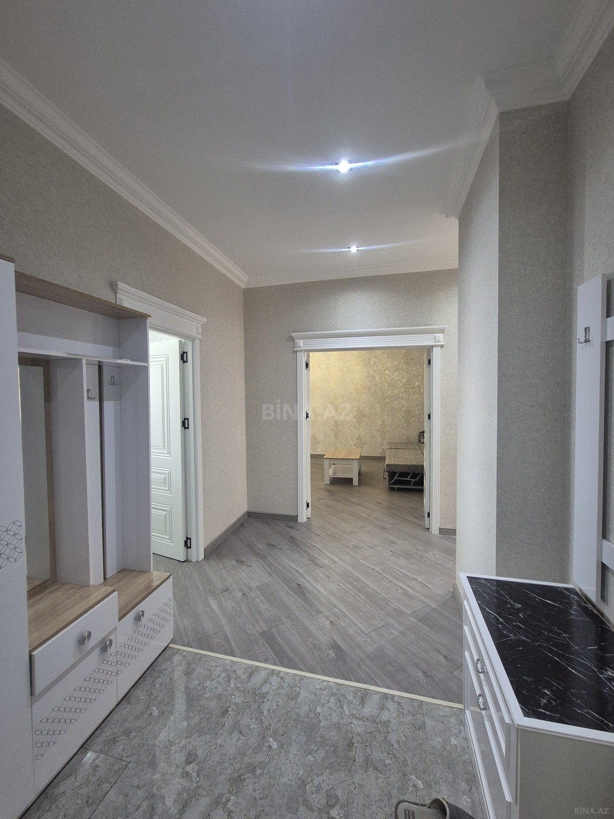 3 otaqlı Yeni tikili, Memar Əcəmi m., Bakı