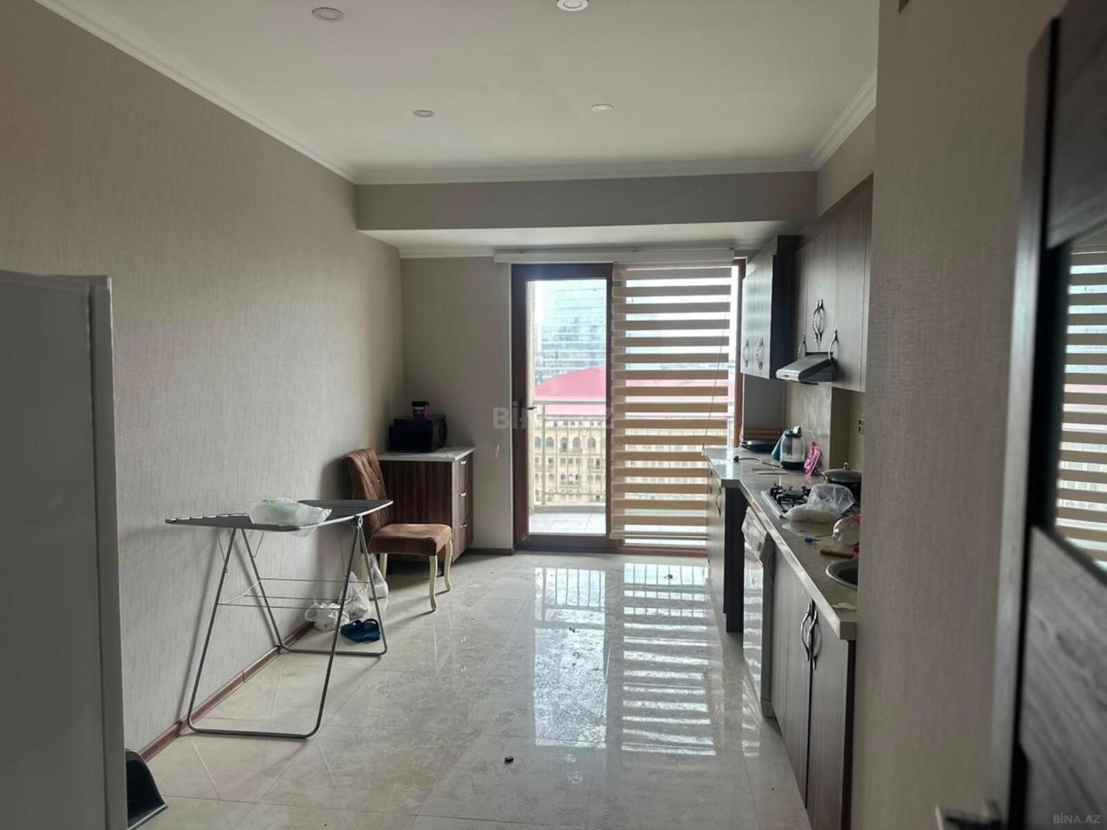 2 otaqlı Yeni tikili, Şah İsmayıl Xətai m., Bakı