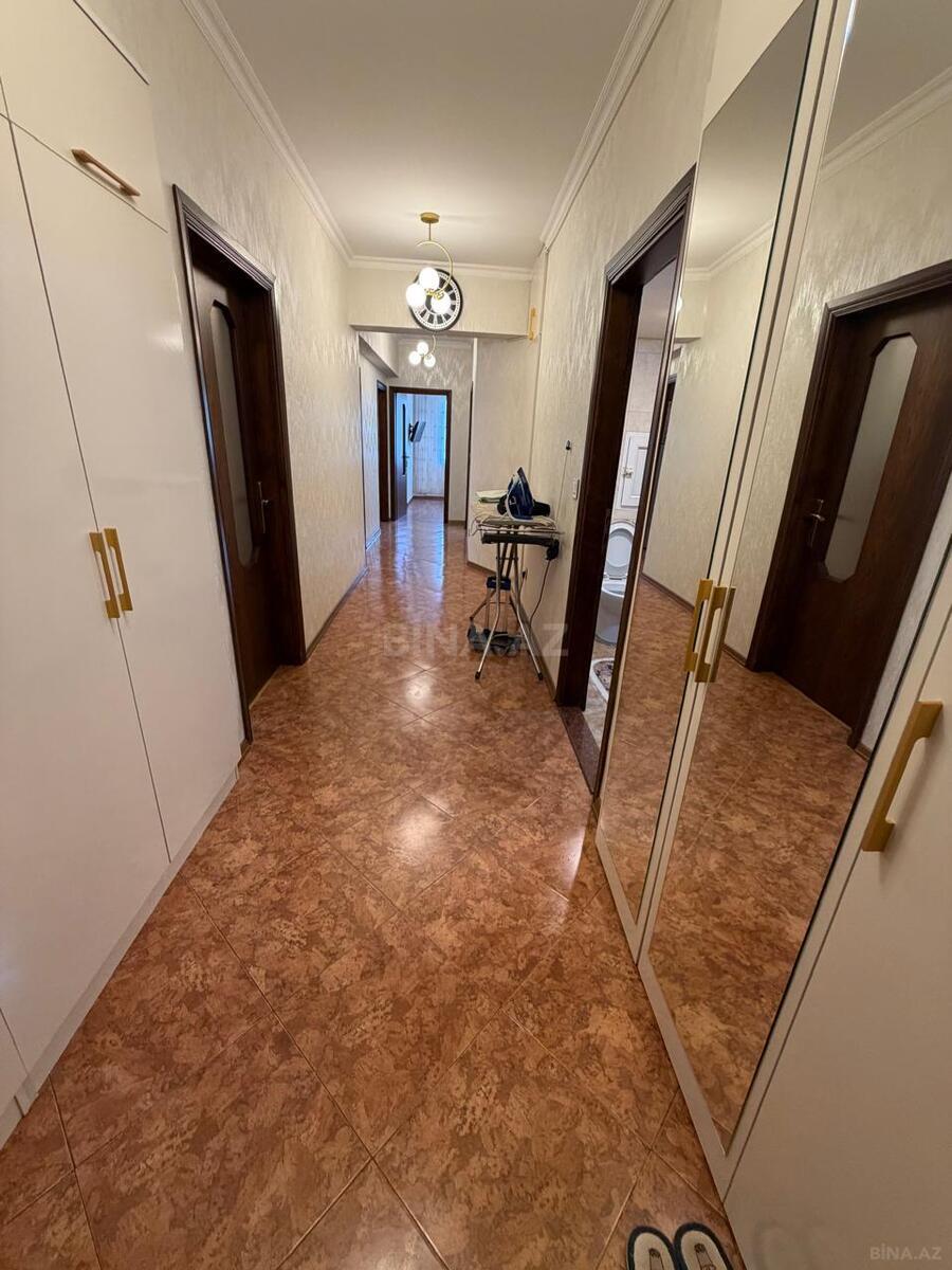 3 otaqlı Yeni tikili, İnşaatçılar m., Bakı