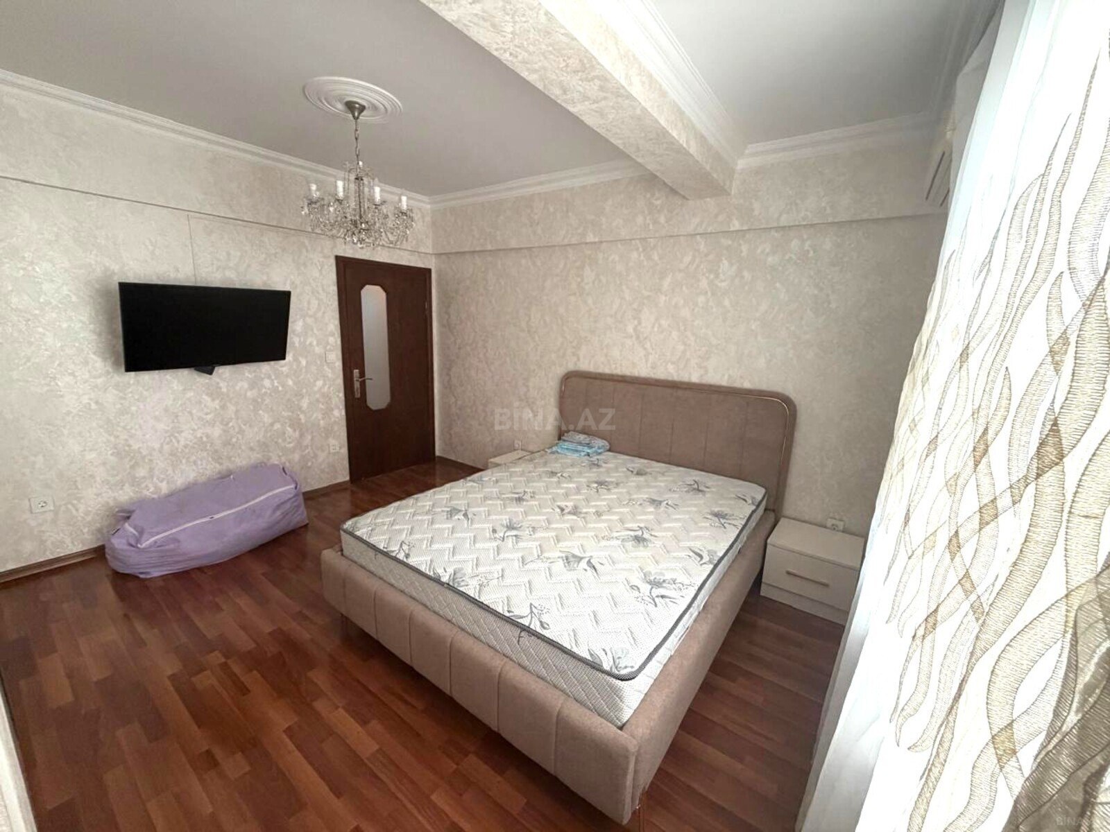 3 otaqlı Yeni tikili, İnşaatçılar m., Bakı