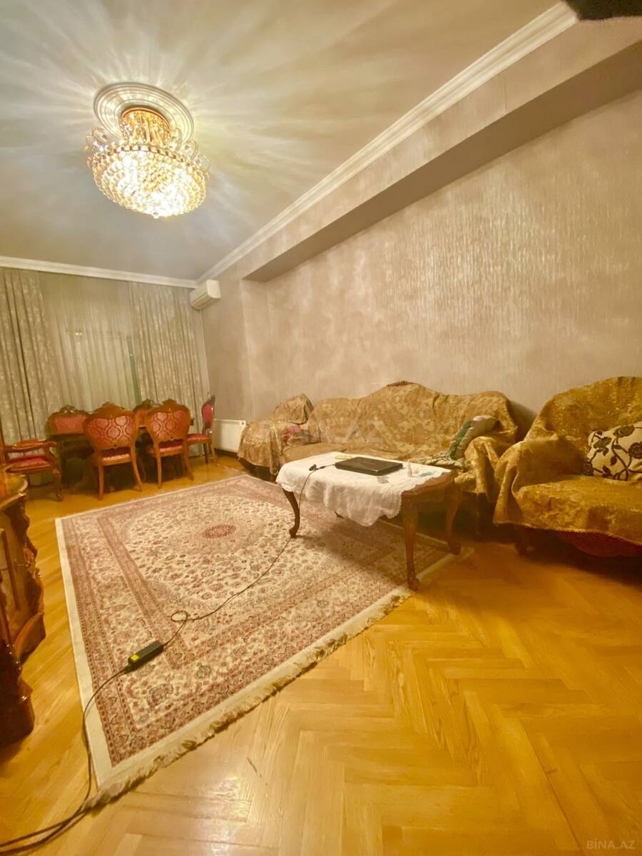 3 otaqlı Yeni tikili, İnşaatçılar m., Bakı