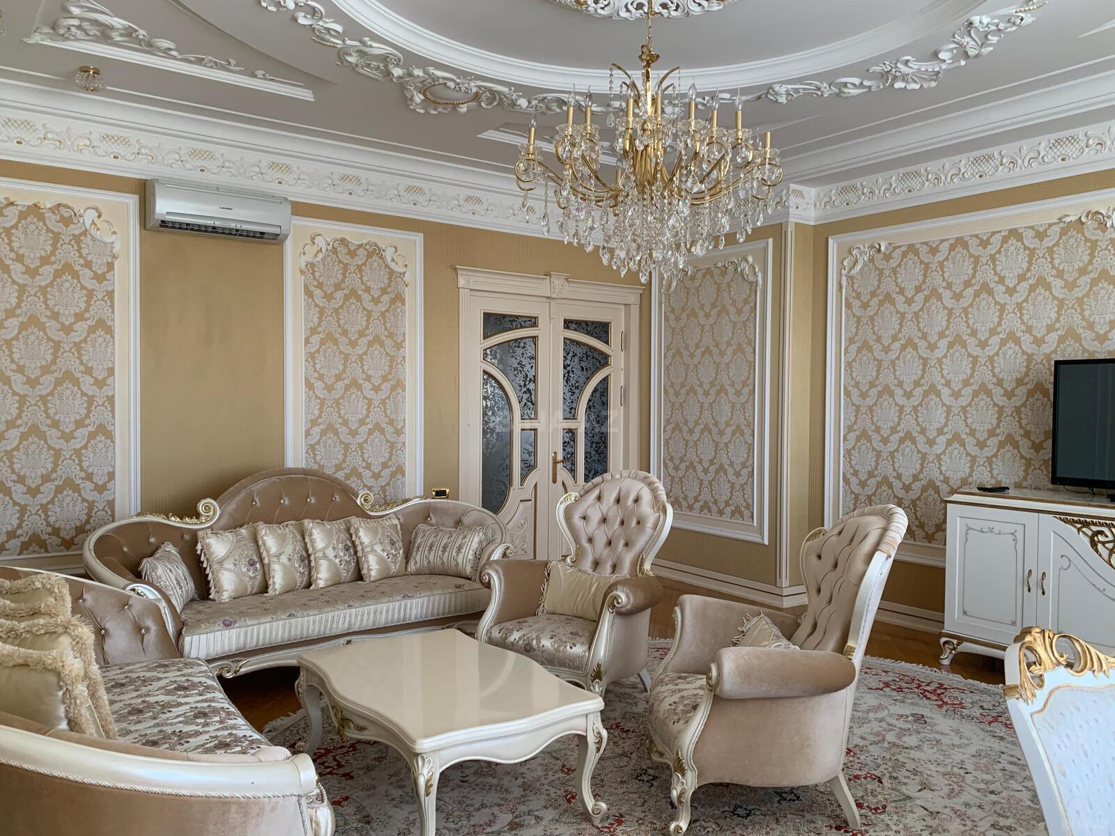 3 otaqlı Yeni tikili, 28 May m., Bakı
