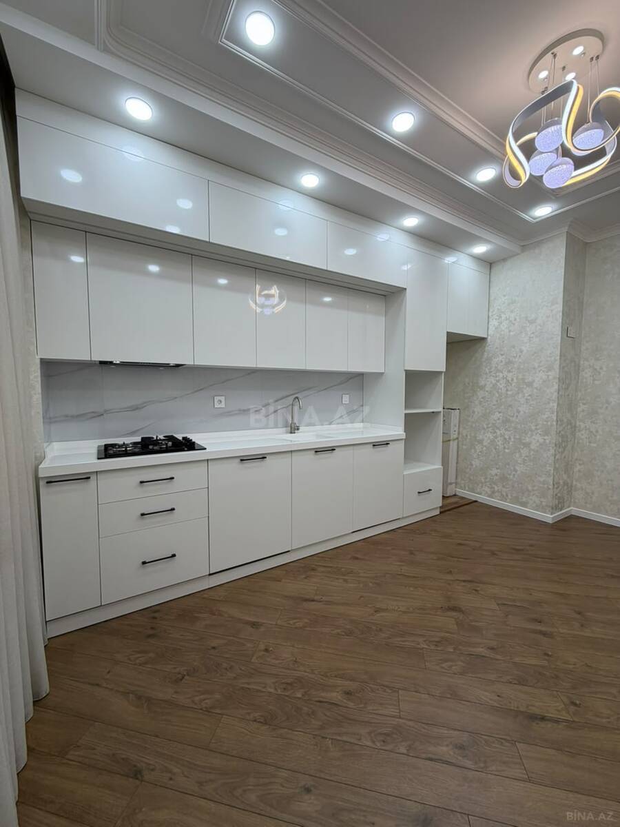 3 otaqlı Yeni tikili, Neftçilər m., Bakı