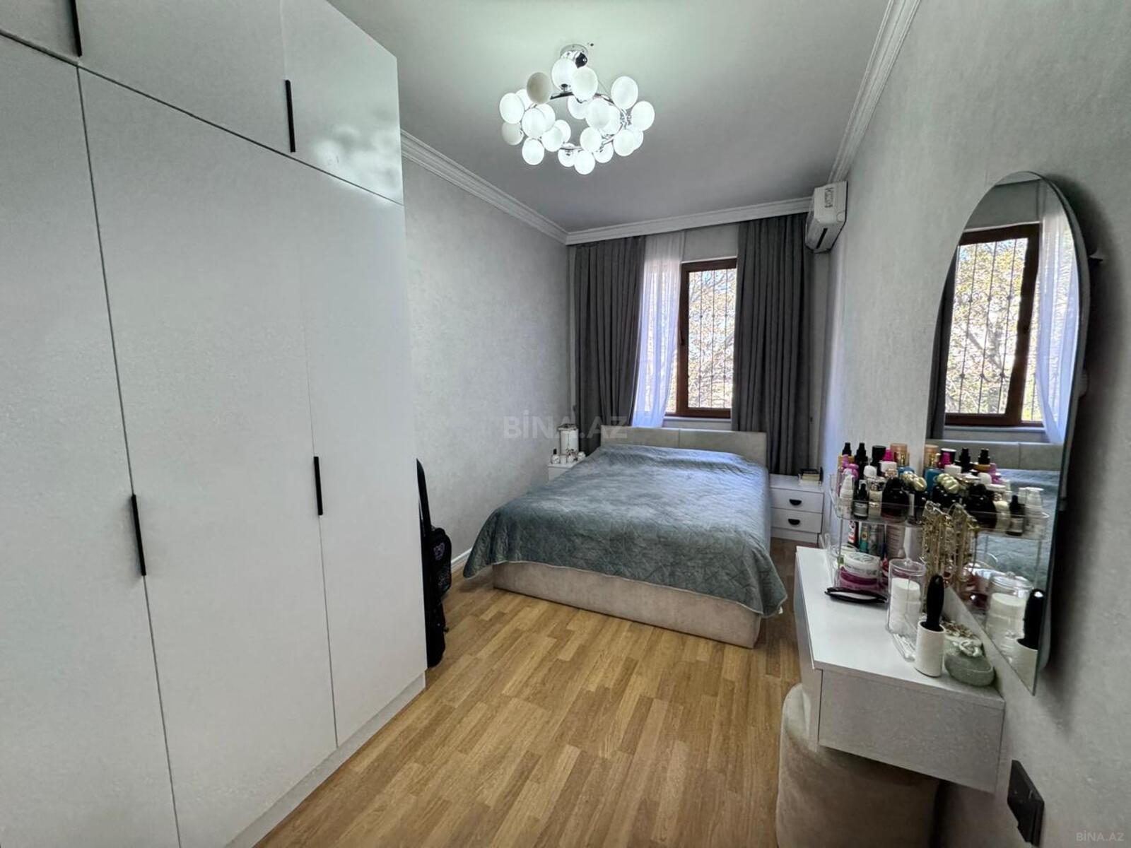 2 otaqlı Köhnə tikili, Azadlıq Prospekti m., Bakı