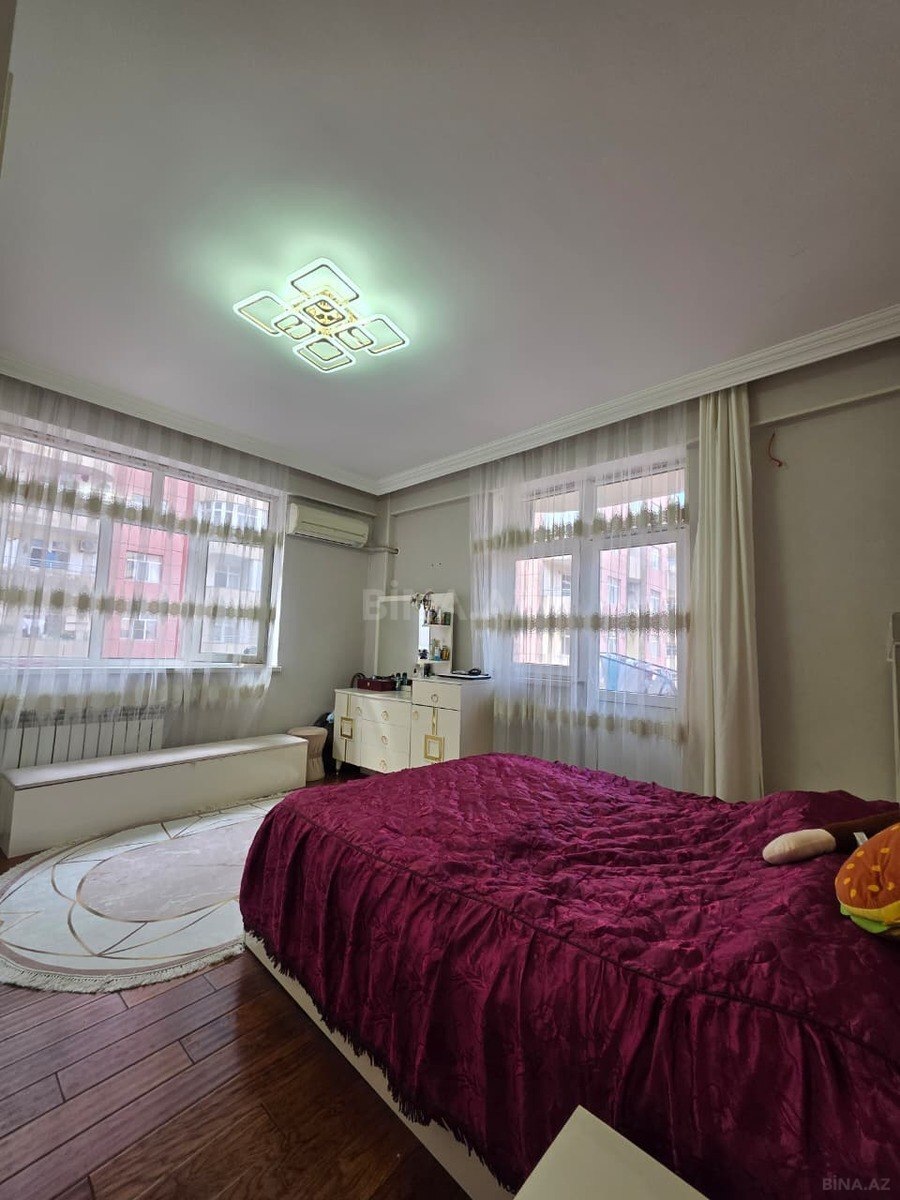3 otaqlı Yeni tikili, İnşaatçılar m., Bakı