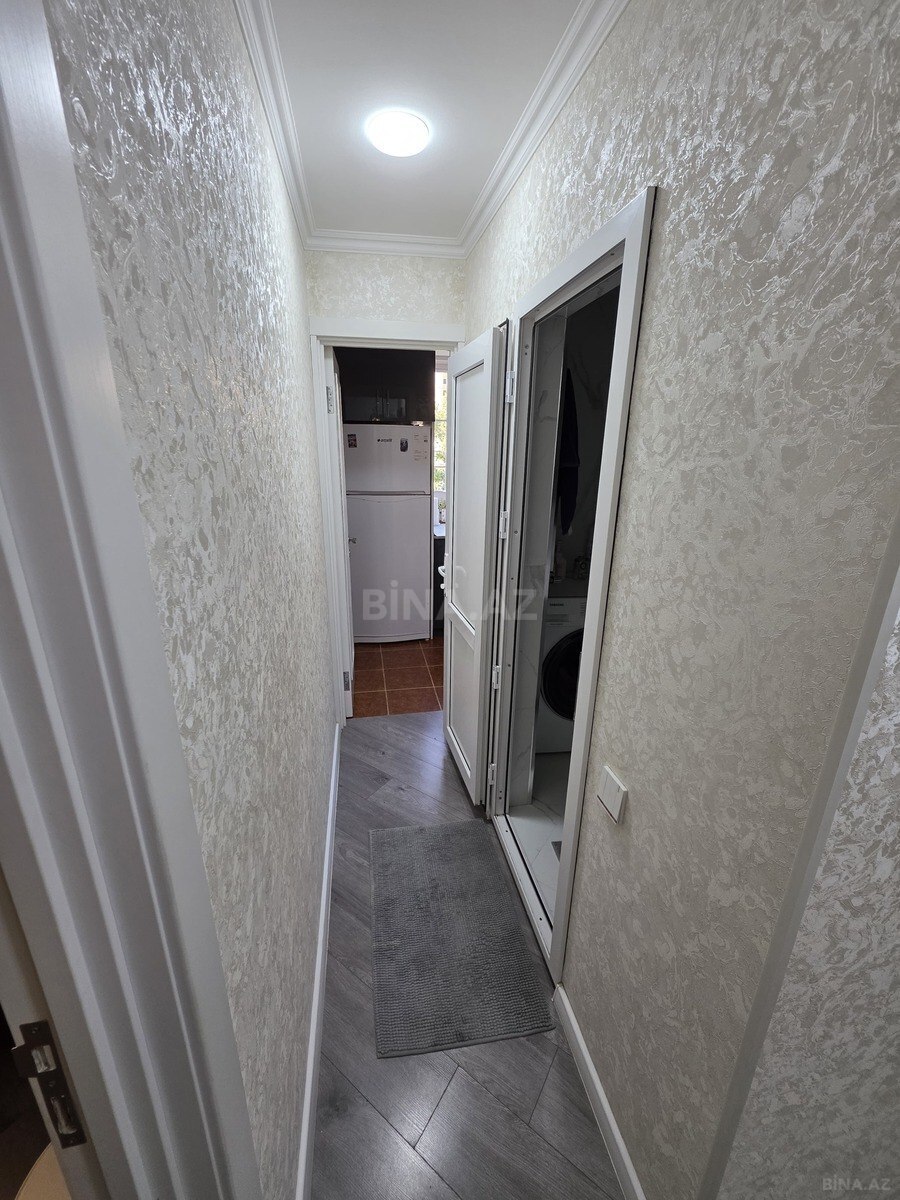 3 otaqlı Köhnə tikili, Neftçilər m., Bakı