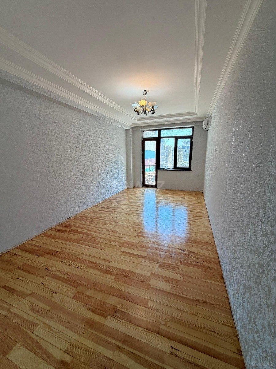 2 otaqlı Yeni tikili, Xırdalan