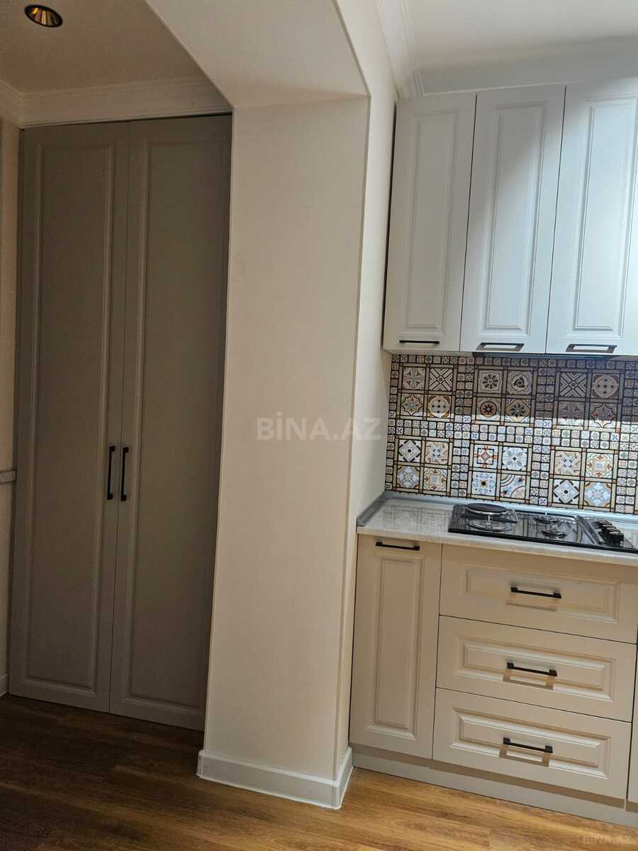 3 otaqlı Köhnə tikili, Əhmədli q., Bakı