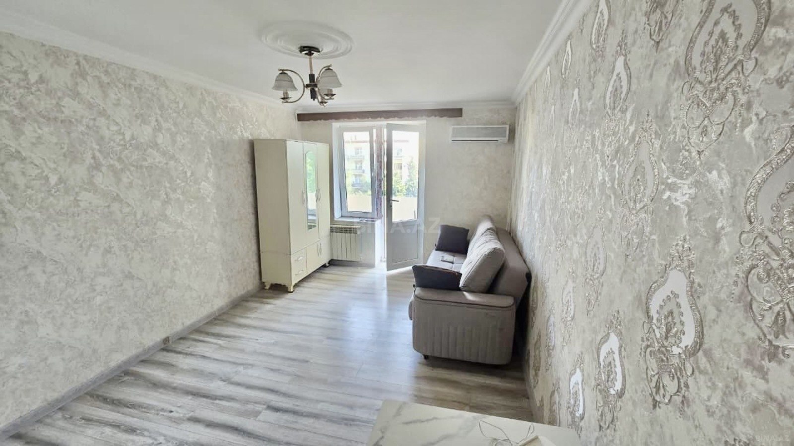 1 otaqlı Köhnə tikili, Qara Qarayev m., Bakı