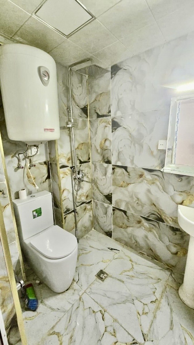 1 otaqlı Köhnə tikili, Qara Qarayev m., Bakı