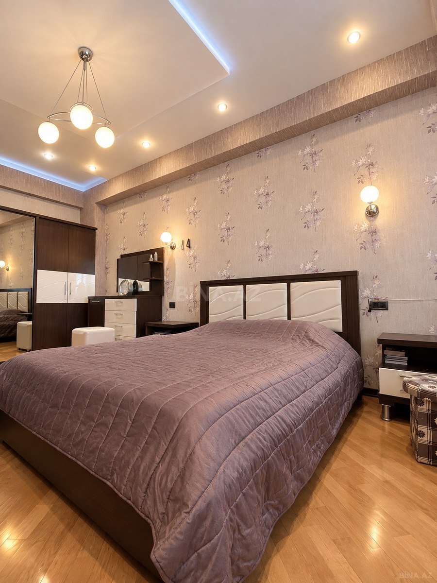 2 otaqlı Yeni tikili, 8 Noyabr m., Bakı