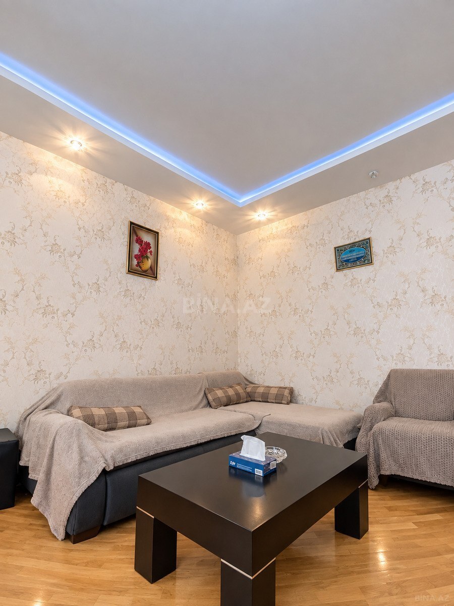 2 otaqlı Yeni tikili, 8 Noyabr m., Bakı