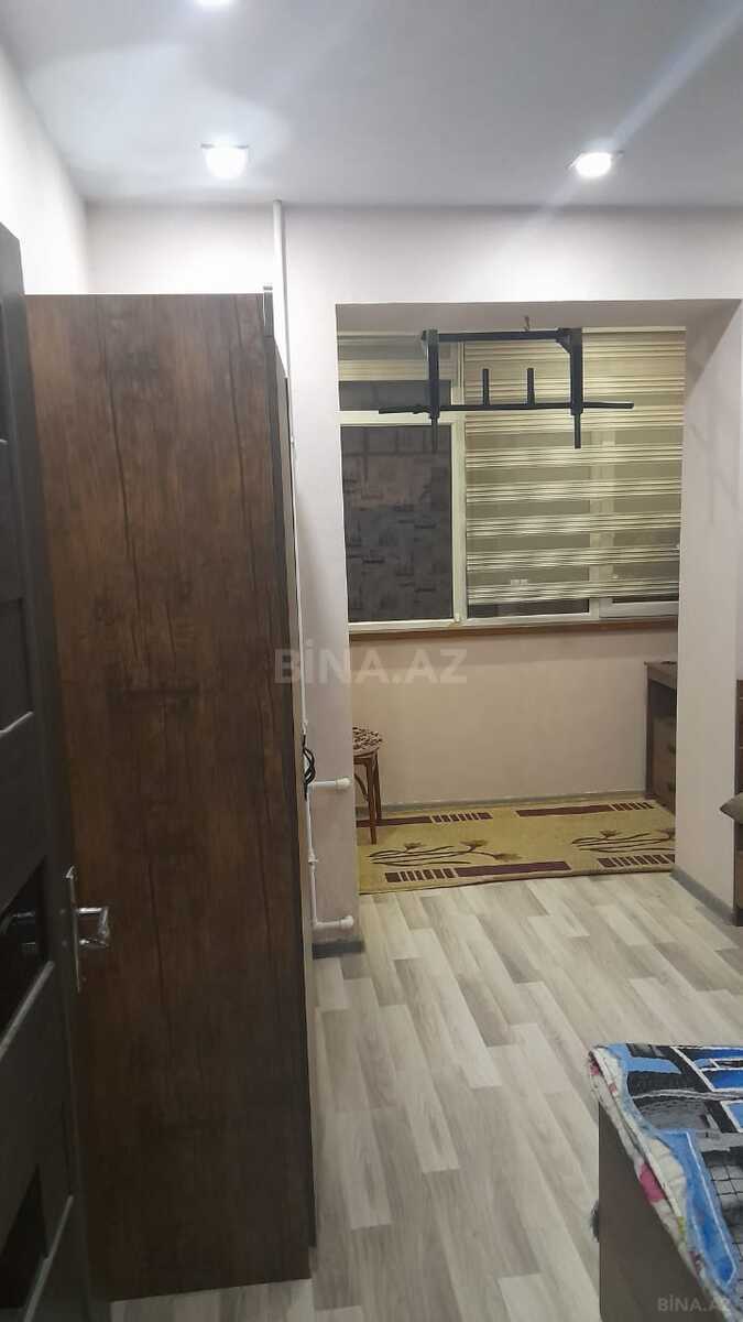 4 otaqlı Köhnə tikili, Yeni Günəşli q., Bakı