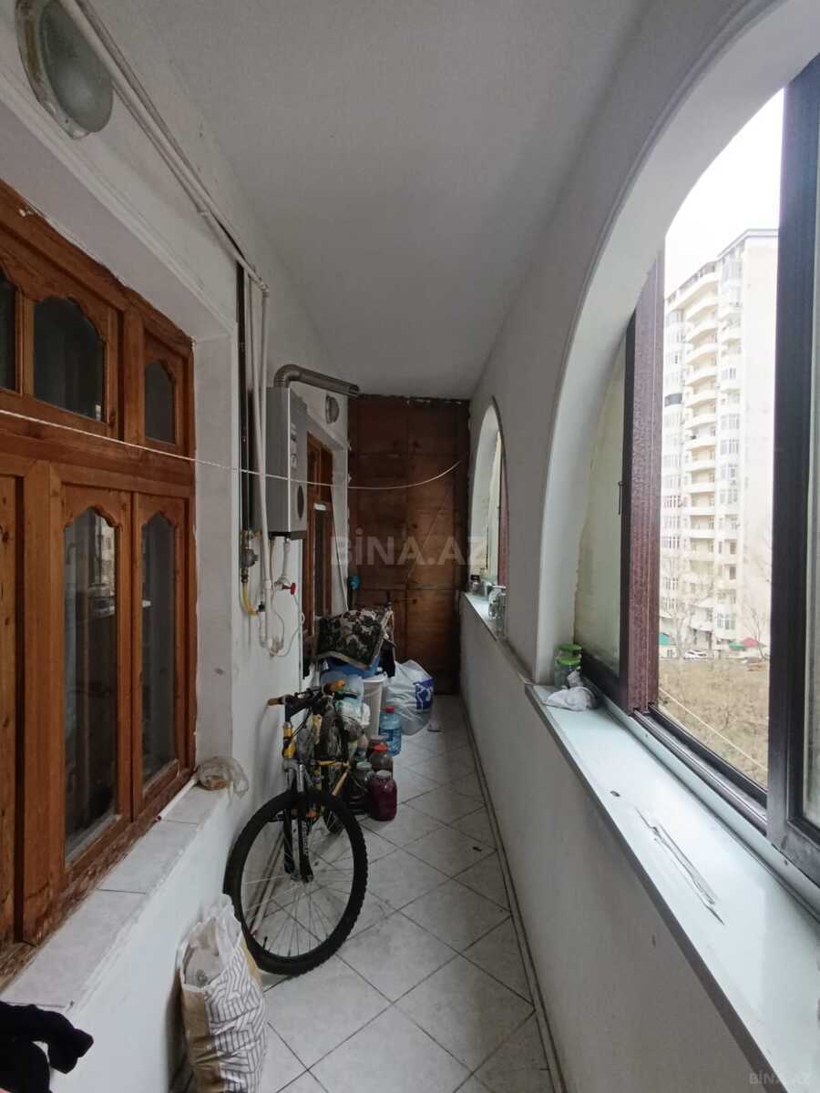 4 otaqlı Köhnə tikili, Azadlıq Prospekti m., Bakı