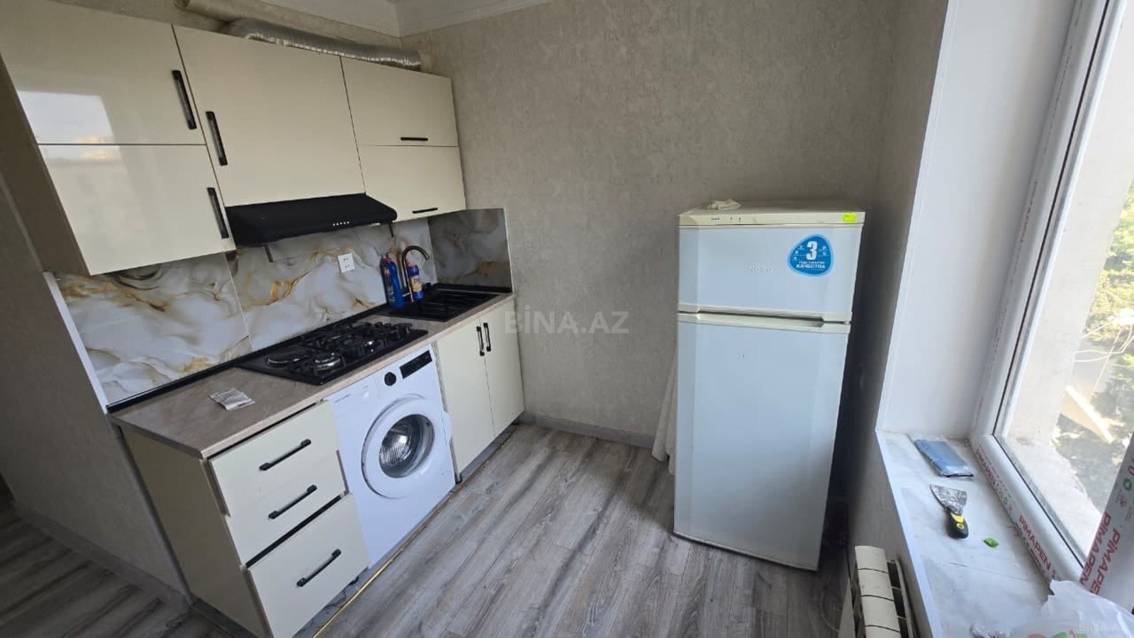 1 otaqlı Köhnə tikili, Qara Qarayev m., Bakı