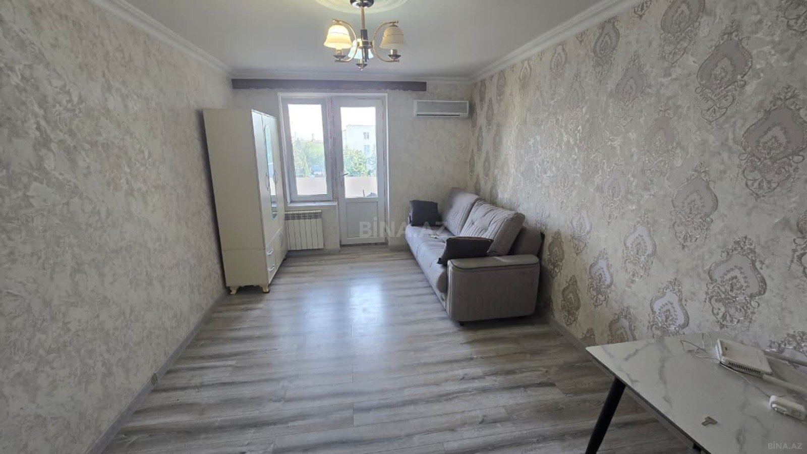 1 otaqlı Köhnə tikili, Qara Qarayev m., Bakı