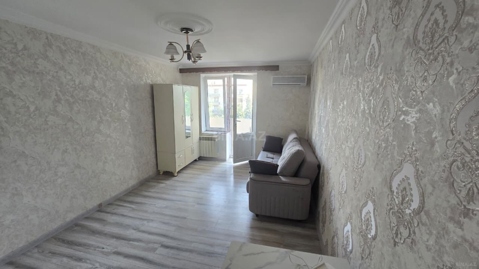 1 otaqlı Köhnə tikili, Qara Qarayev m., Bakı