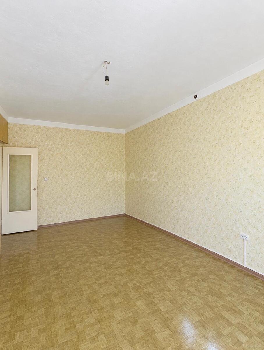 4 otaqlı Köhnə tikili, Əhmədli q., Bakı