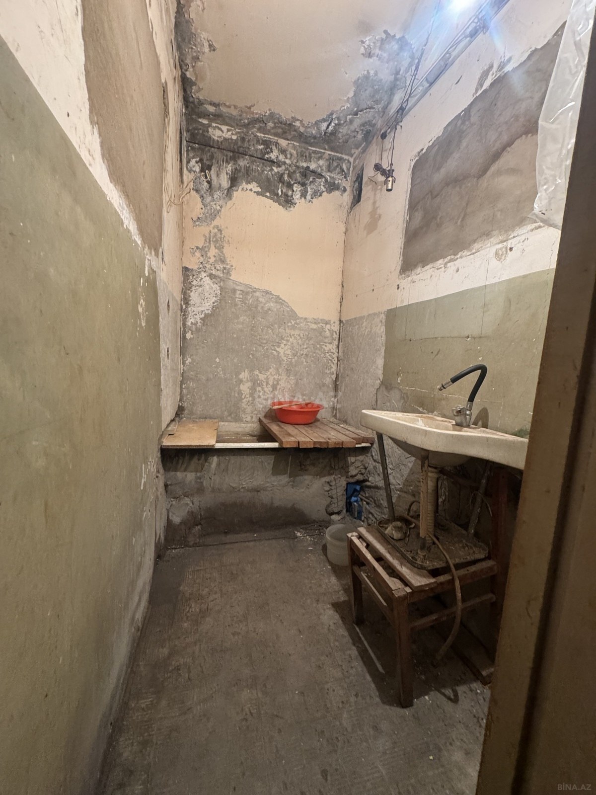 2 otaqlı Köhnə tikili, Həzi Aslanov m., Bakı