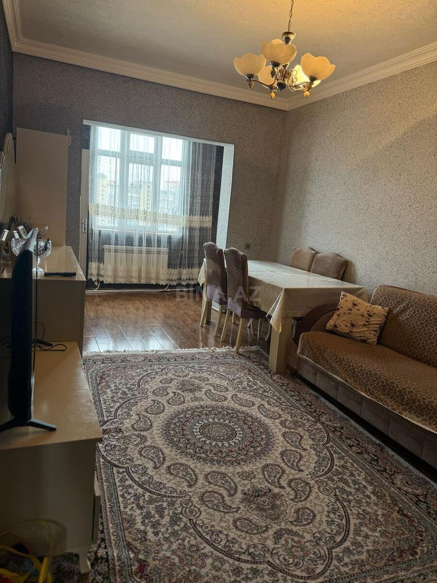 2 otaqlı Köhnə tikili, Xalqlar Dostluğu m., Bakı