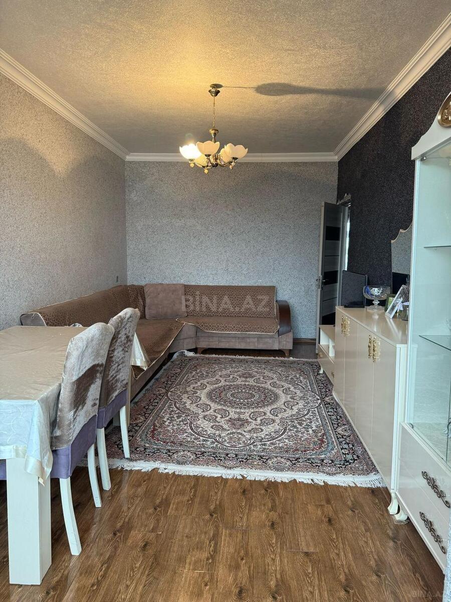 2 otaqlı Köhnə tikili, Xalqlar Dostluğu m., Bakı