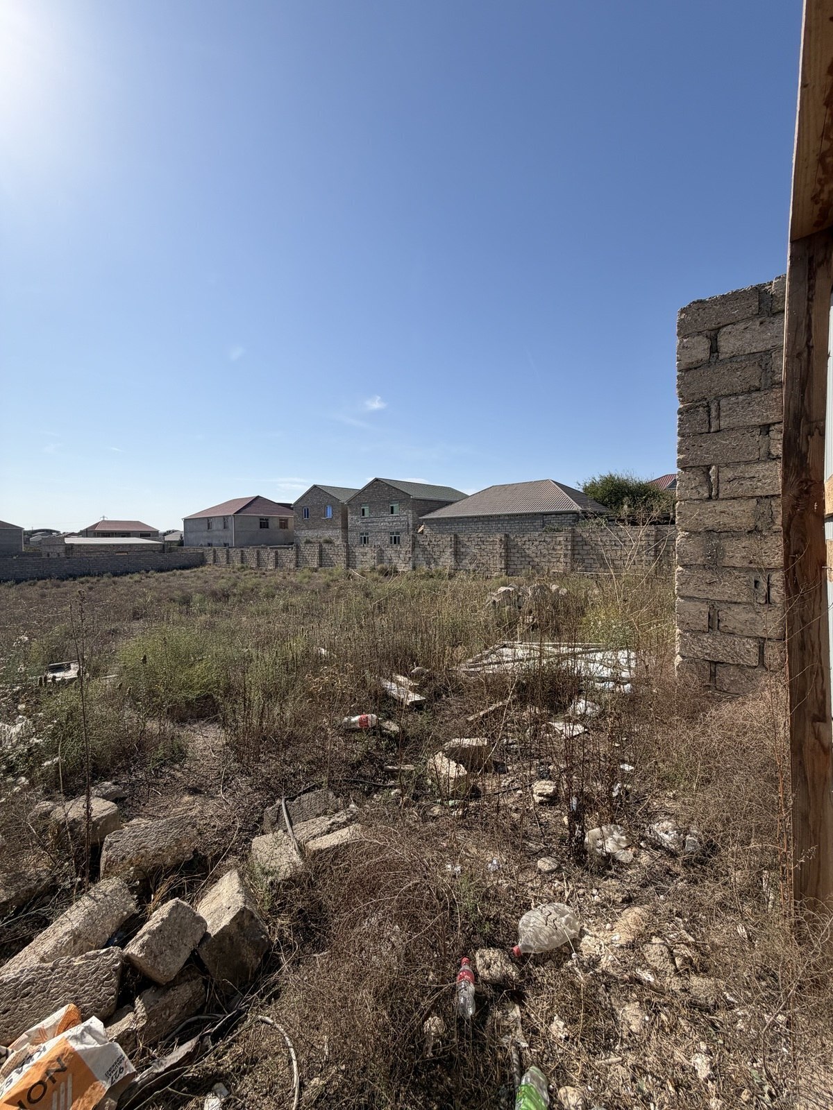 Torpaq Qala q., Bakı