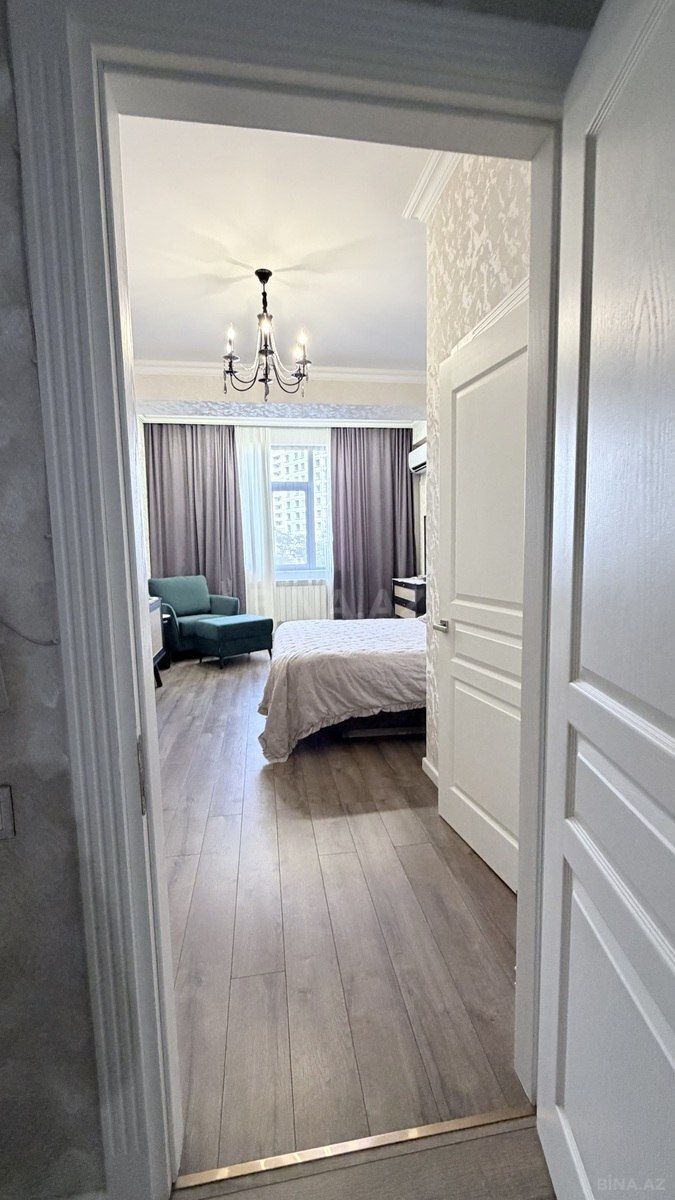 3 otaqlı, 99.0 m², Gənclik