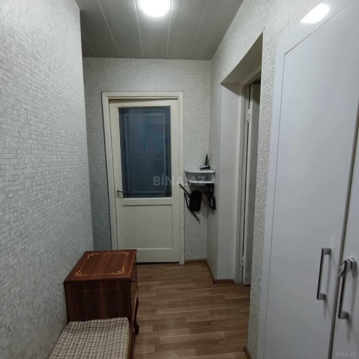 3 otaqlı Köhnə tikili, İnşaatçılar m., Bakı