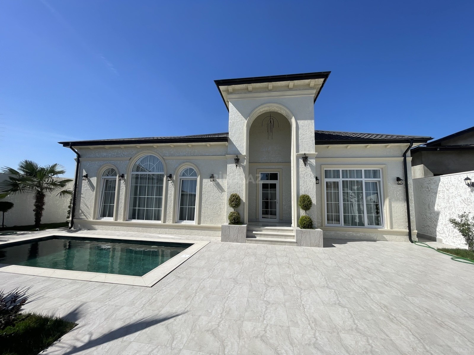 4 otaqlı Həyət evi/Bağ evi, Mərdəkan q., Bakı