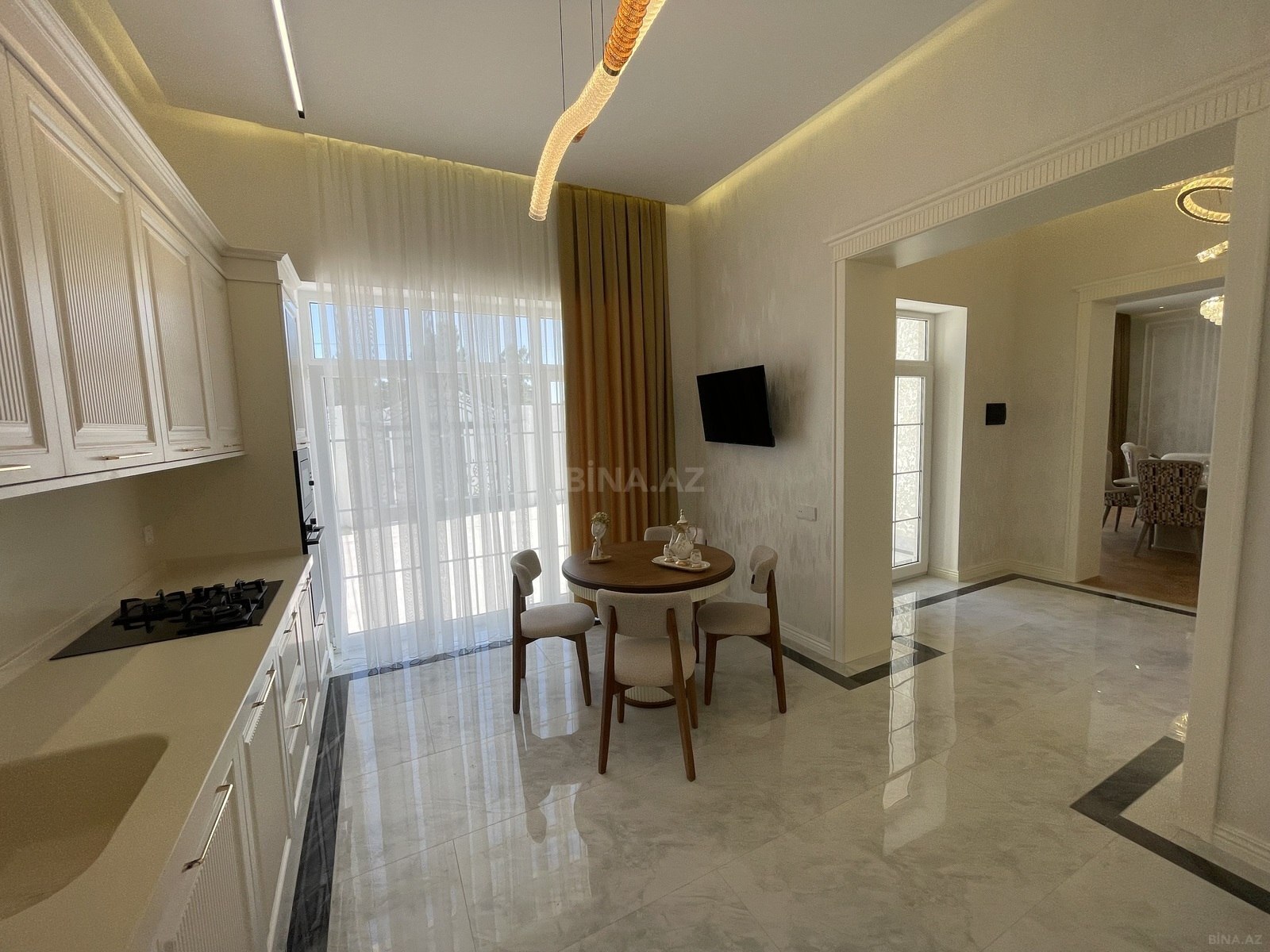 4 otaqlı Həyət evi/Bağ evi, Mərdəkan q., Bakı