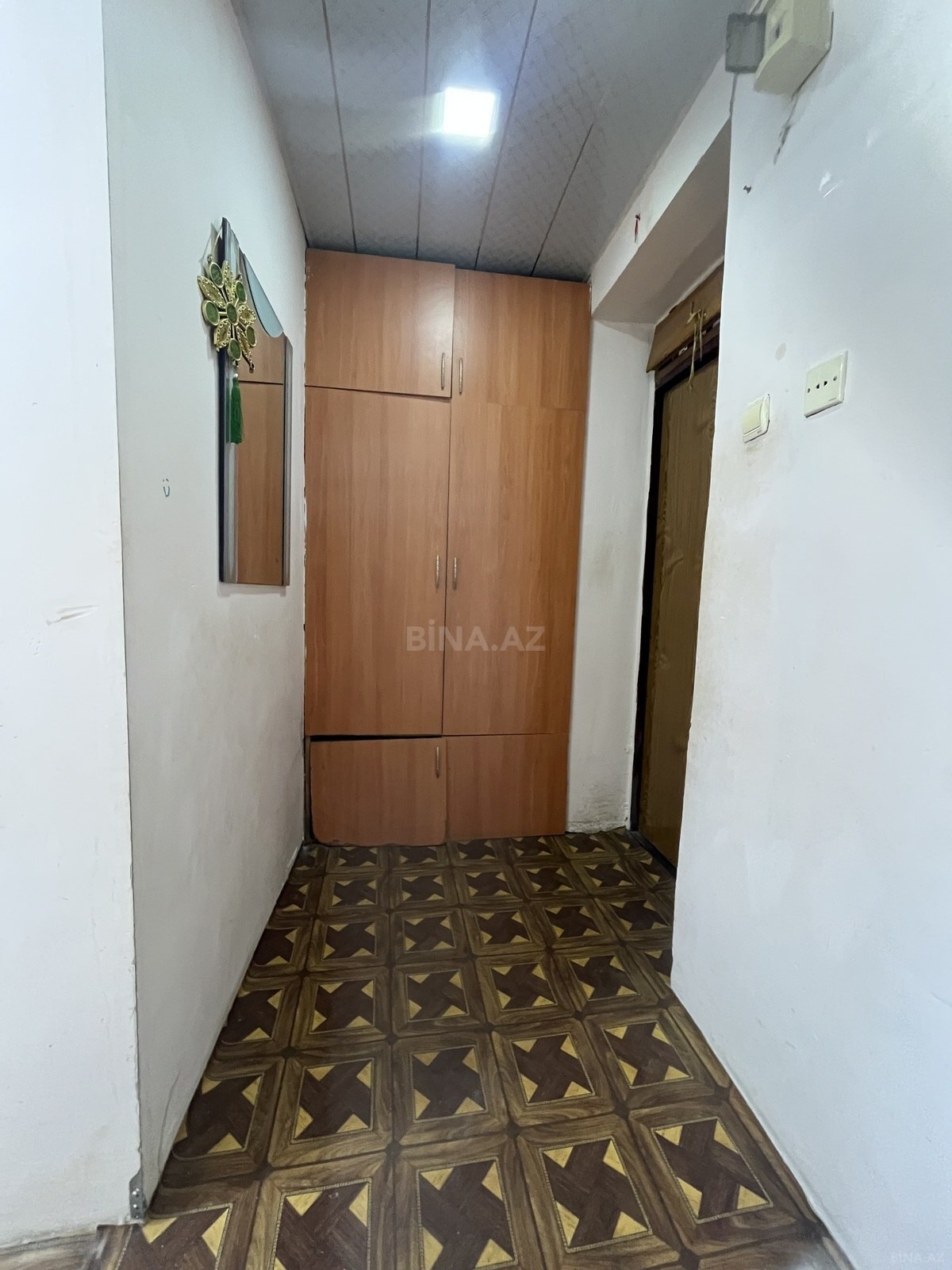 1 otaqlı Köhnə tikili, Avtovağzal m., Bakı
