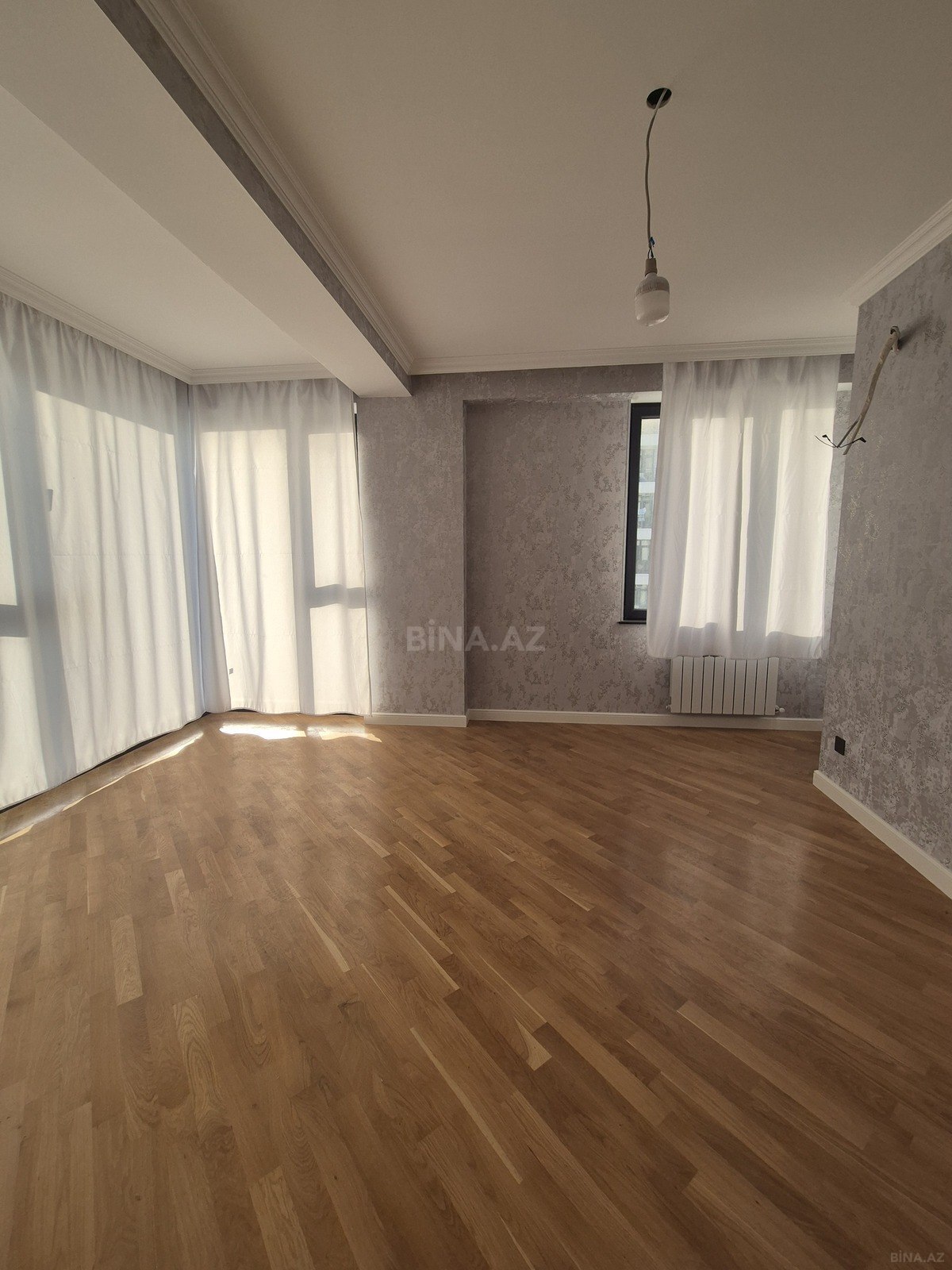 3 otaqlı Yeni tikili, Elmlər Akademiyası m., Bakı
