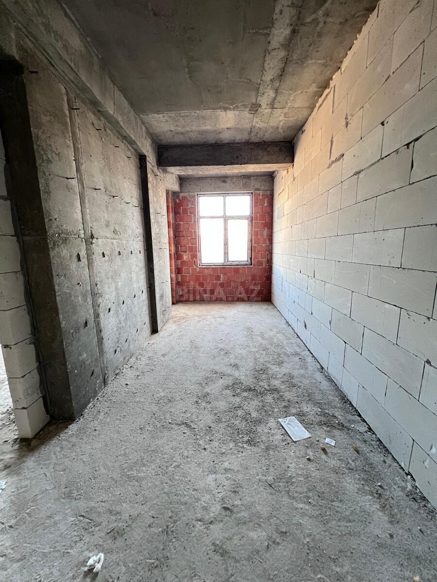 4 otaqlı Yeni tikili, Qara Qarayev m., Bakı
