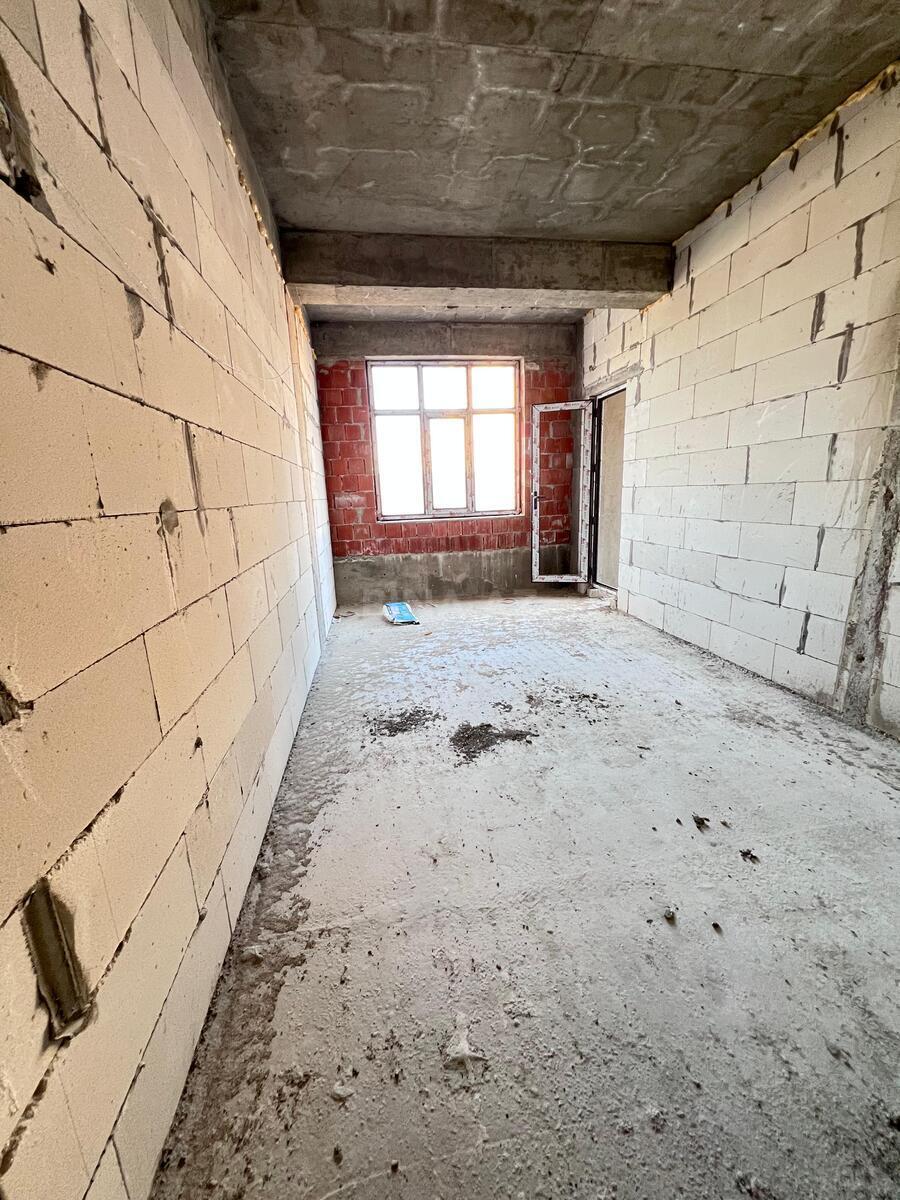 4 otaqlı Yeni tikili, Qara Qarayev m., Bakı