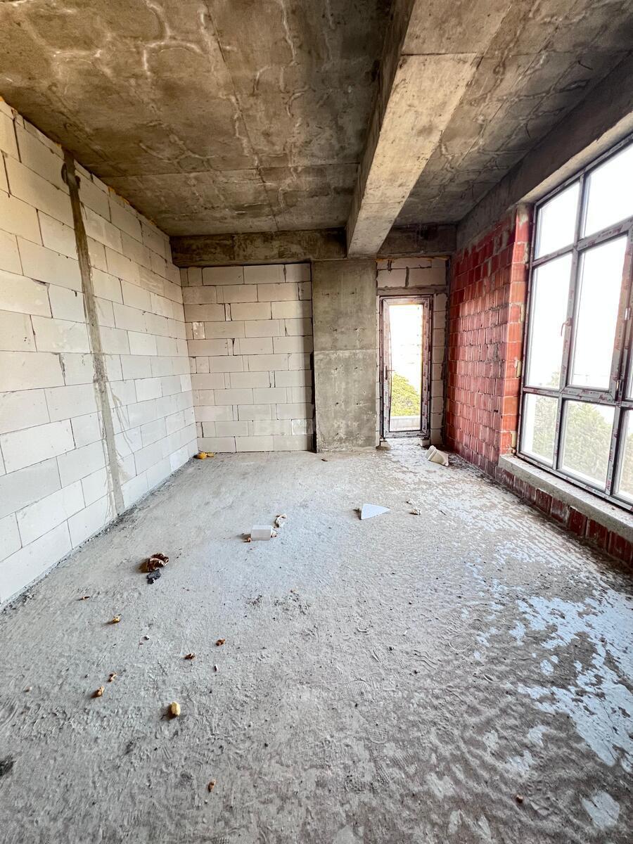 4 otaqlı Yeni tikili, Qara Qarayev m., Bakı