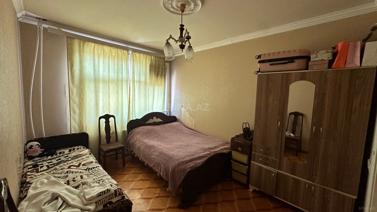 2 otaqlı Köhnə tikili, Memar Əcəmi m., Bakı