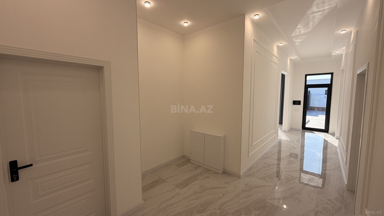 4 otaqlı Həyət evi/Bağ evi, Şüvəlan q., Bakı