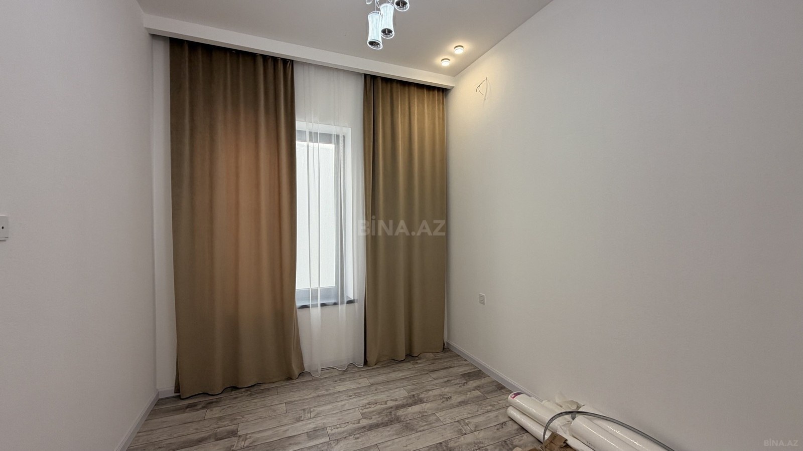 4 otaqlı Həyət evi/Bağ evi, Şüvəlan q., Bakı