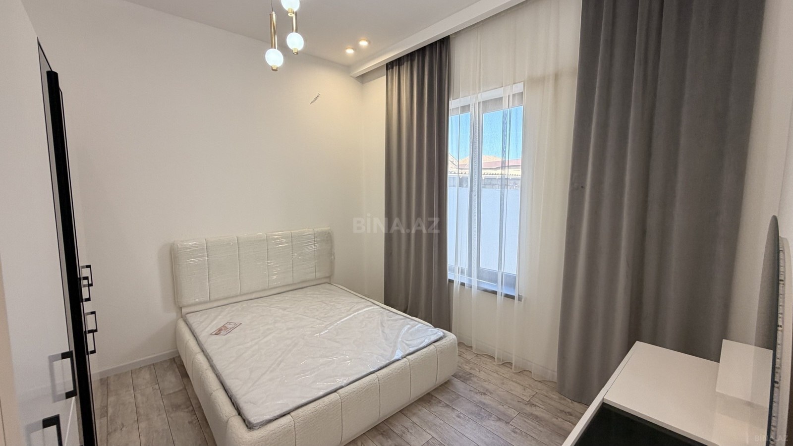 4 otaqlı Həyət evi/Bağ evi, Şüvəlan q., Bakı