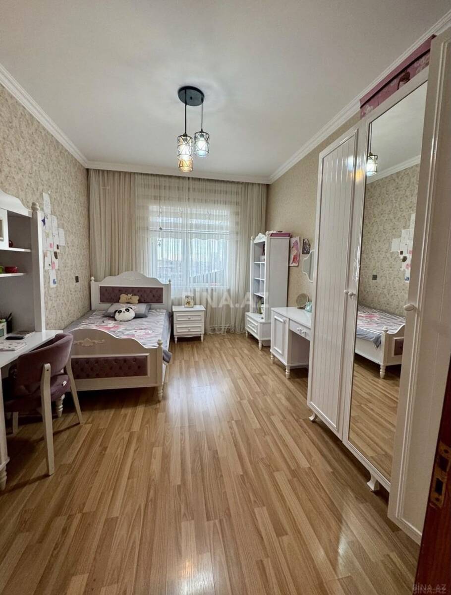 4 otaqlı Yeni tikili, Yeni Yasamal q., Bakı