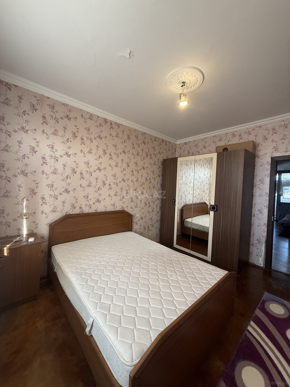 3 otaqlı Köhnə tikili, Həzi Aslanov m., Bakı